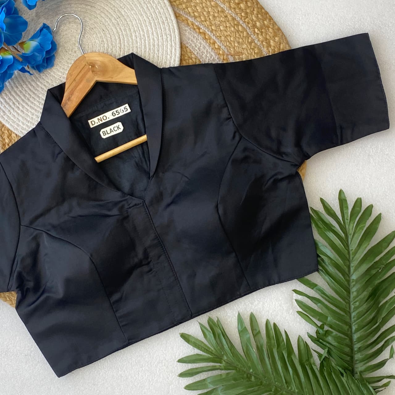 Blouse Black Free Size