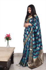 Soft Silk Saree Green Zigzag