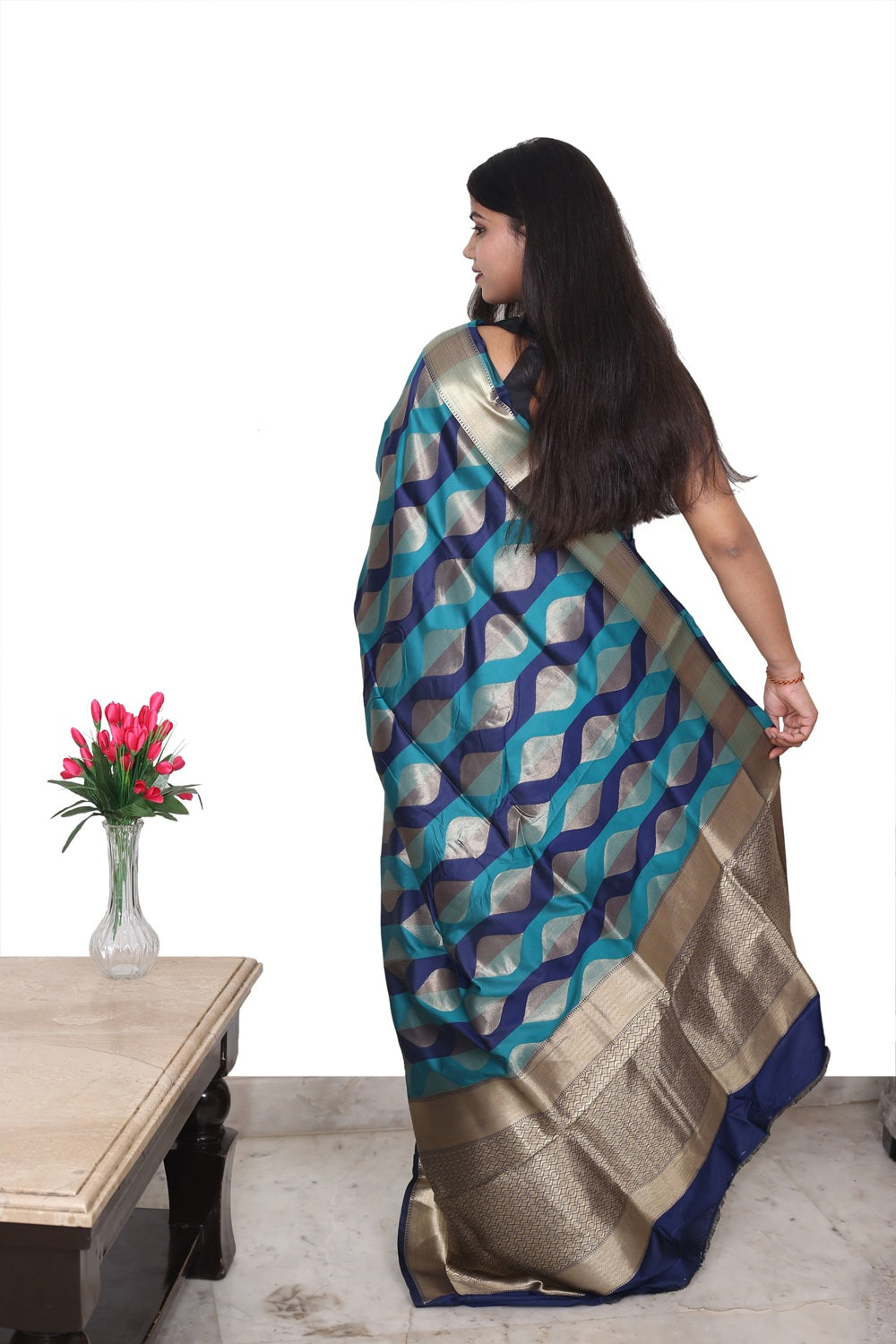 Soft Silk Saree Green Zigzag